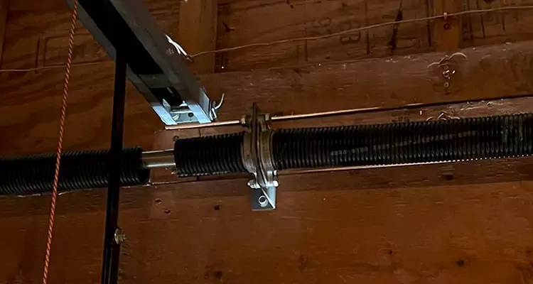 Garage Door Lift Cable Replacement in Englewood, FL