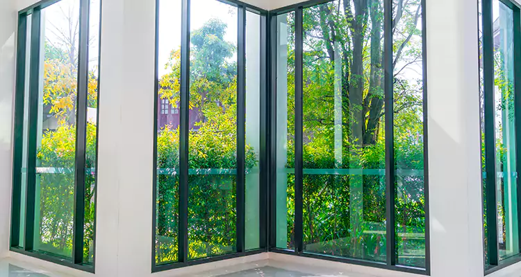 Emergency Balcony Door Glass Repair in Englewood, FL