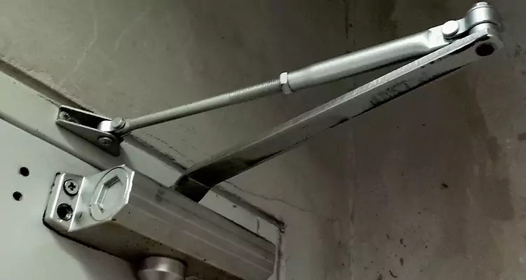 Door Closer Oil Leak Repair in Englewood, FL