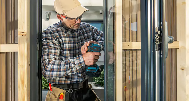 Top-Rated Patio Door Handle and Lock Repair Service for Homeowners in Englewood, FL